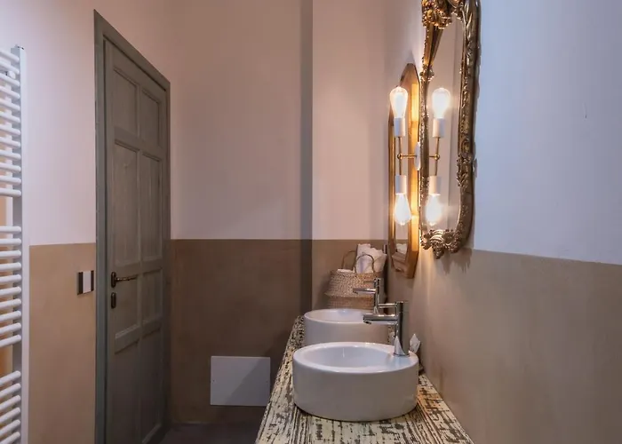 Dimora Ferraris 招待所 Càbras